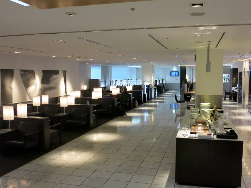 ANA Lounge Narita 04