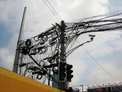 a traffic light with many wires