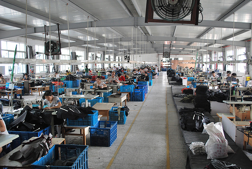 Luggage factory, Wenzhou