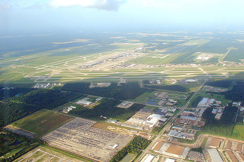 Aerial view of IAH, 27 July 2006