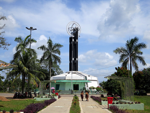 Pontianak Equator Monument