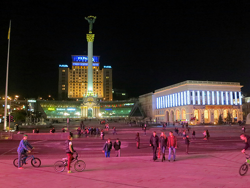 Kiev Maidan Square 02