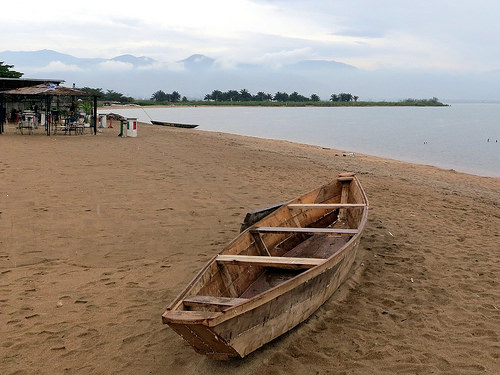 Burundi Bujumbura Saga Beach 01