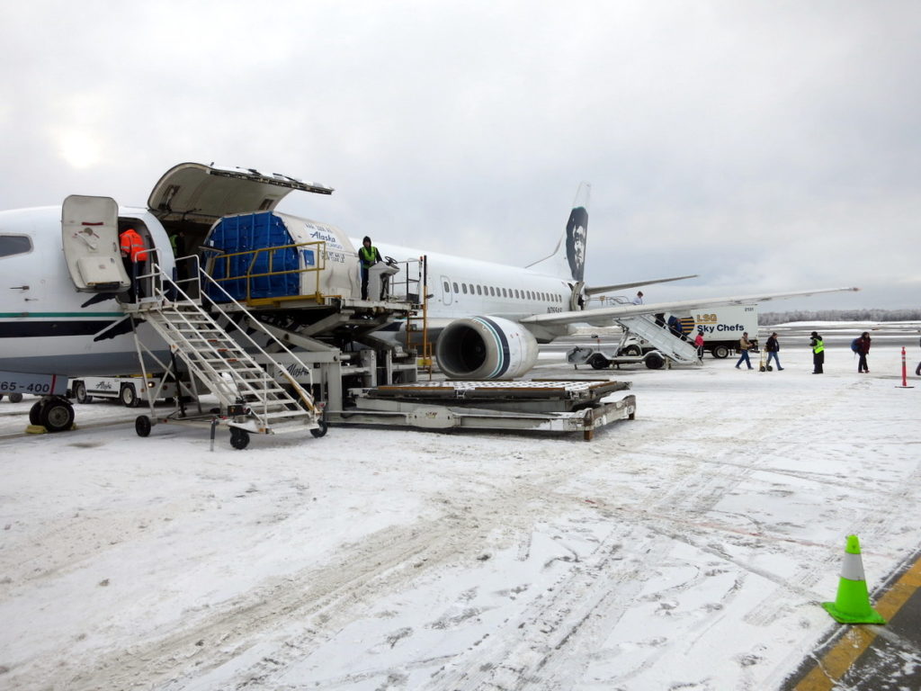 Alaska Airlines 737 Combi