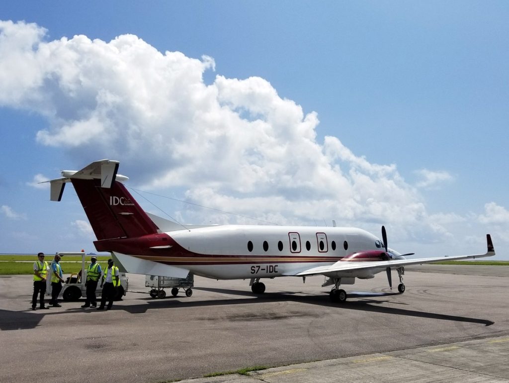 Four Seasons Desroches Island Plane Exterior